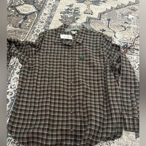 L.LBean woman’s long sleeve